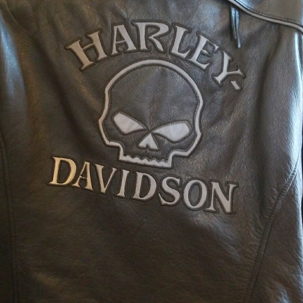 Harley Davidson leather womens jacket large